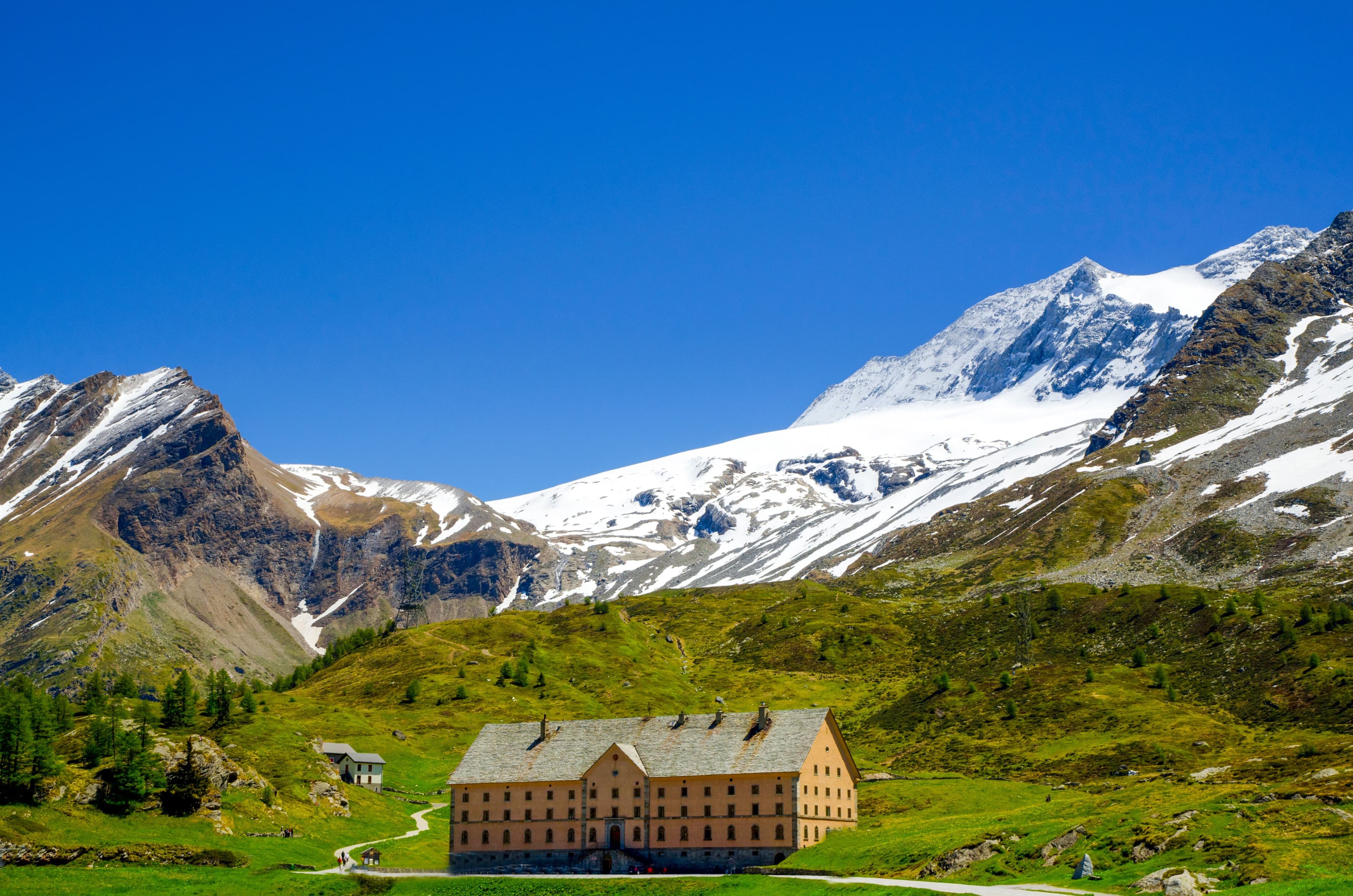 Austria: The Empire That Became a Postcard