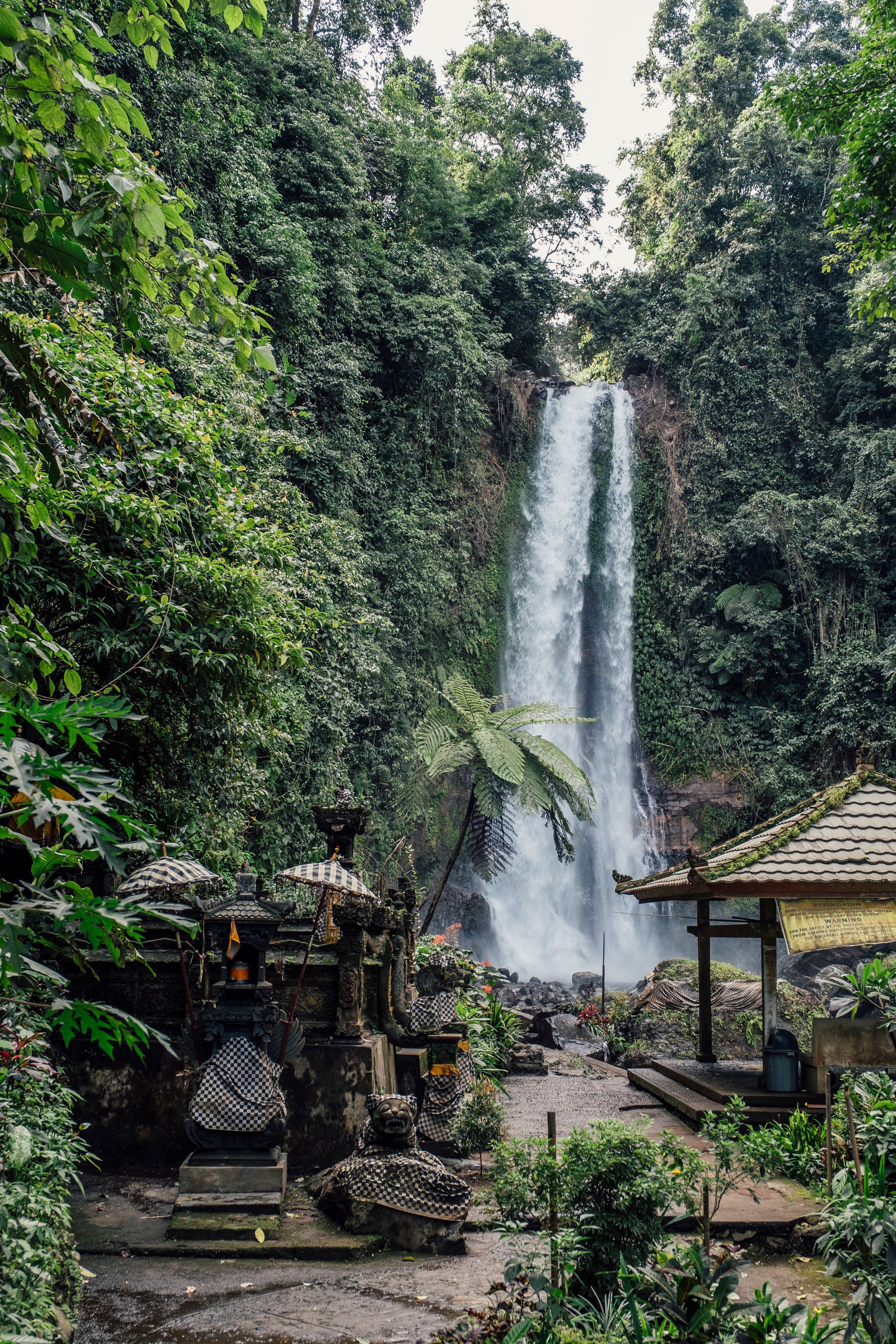 Indonesia Tour From Kochi, the Largest Island Nation on Earth